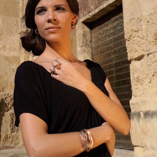 Anillo de plata K0013R/RO rodiado tres bandas...