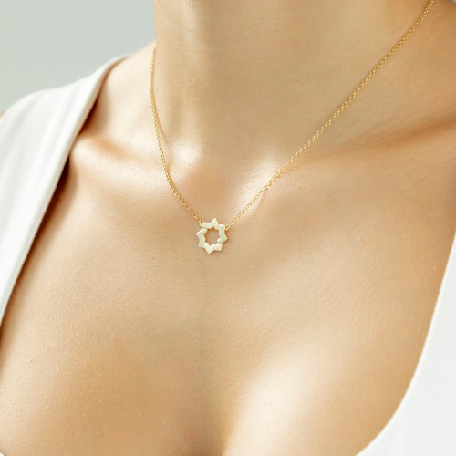 Colgante de plata recubierto de oro de 18kt...